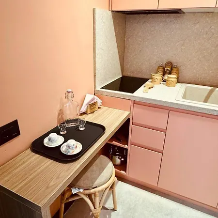 Lili's Center Τίρανα