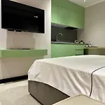 Lili's Center